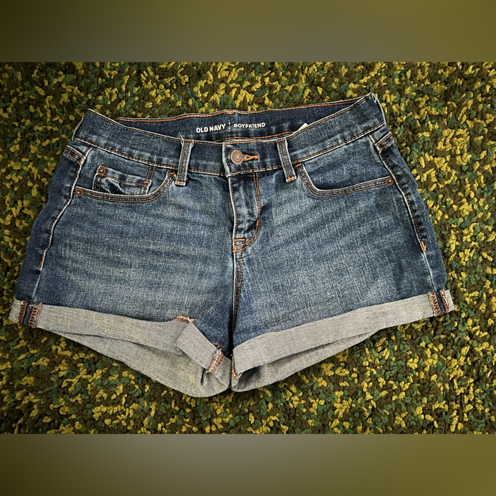 Old Navy Boyfriend Jean Shorts